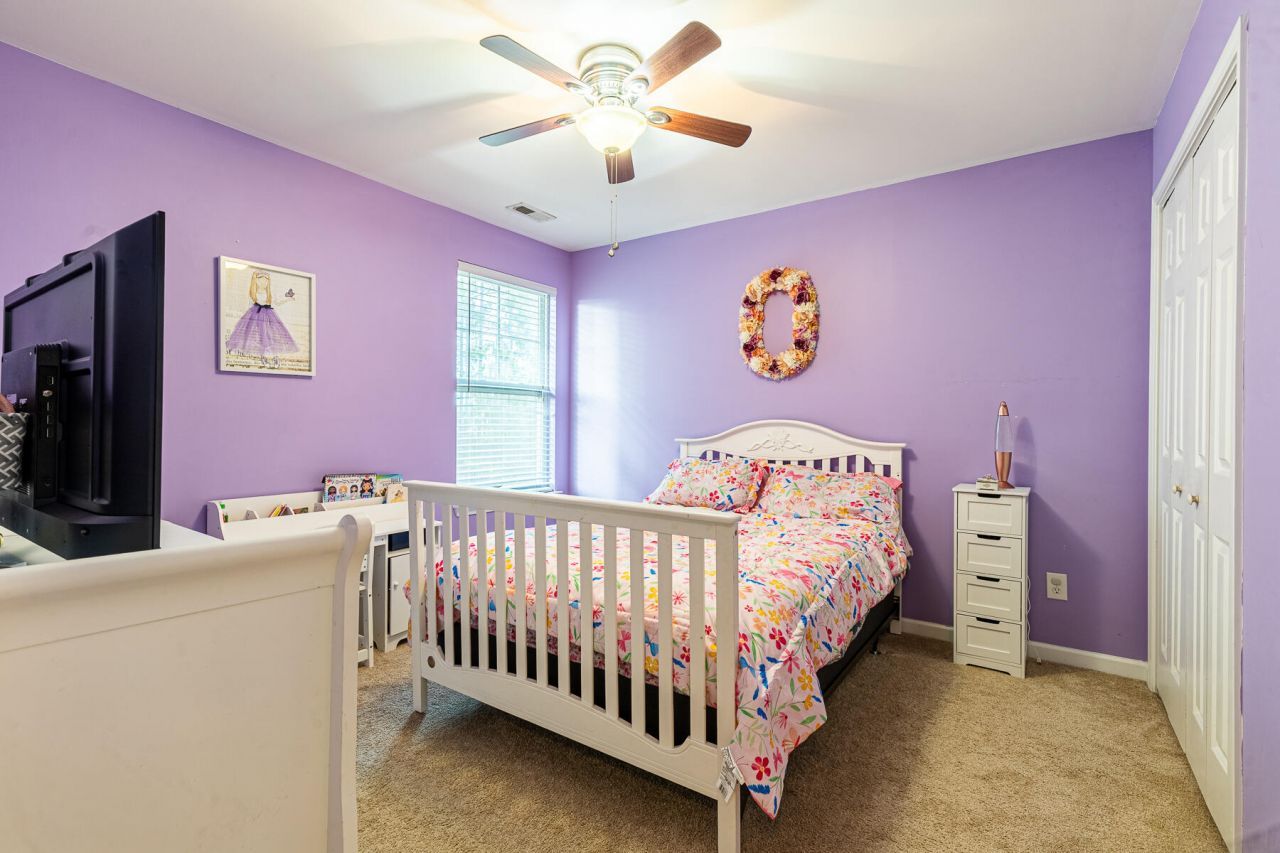 374 Sanctuary Park Drive Photo 22