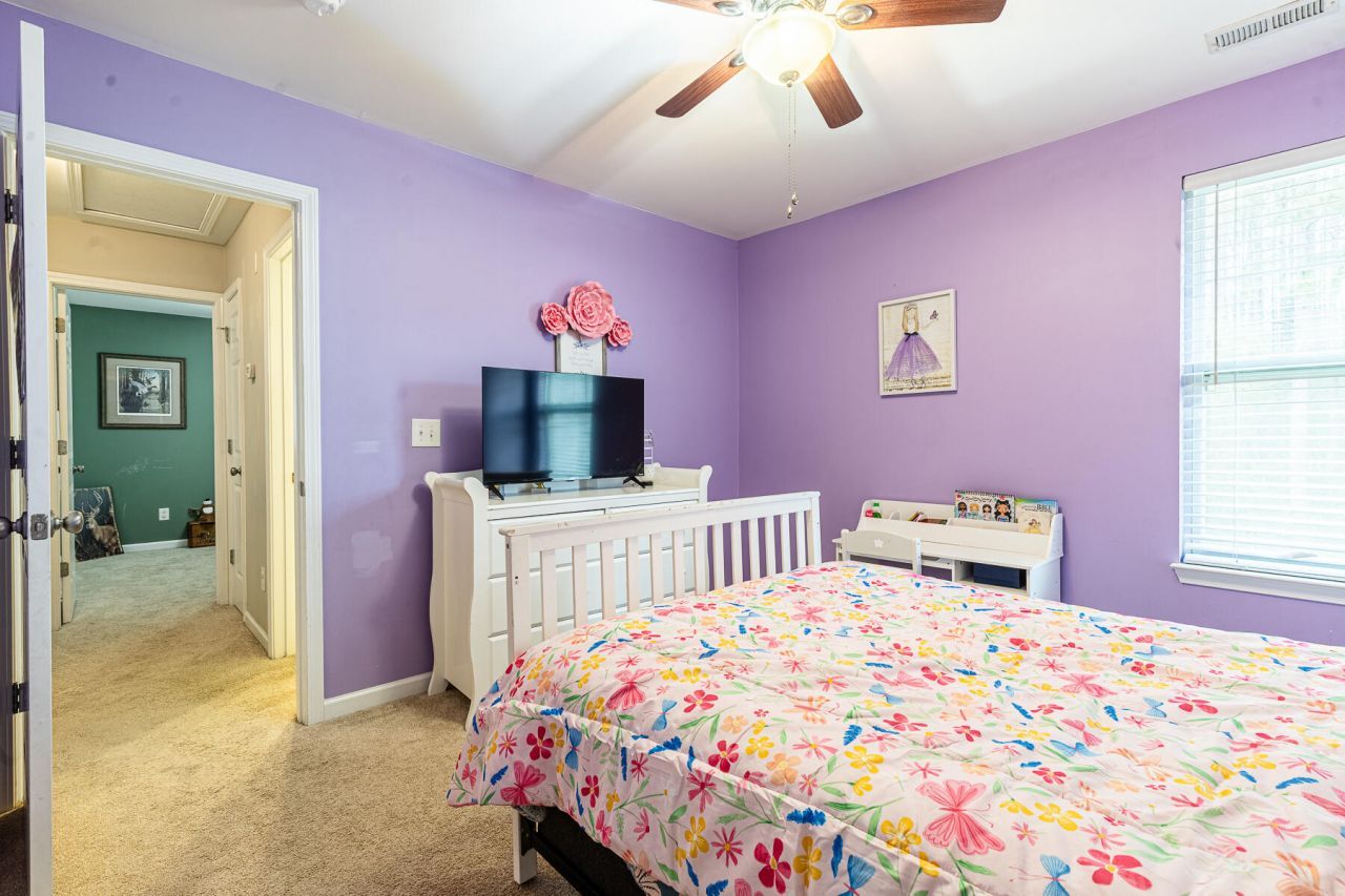 374 Sanctuary Park Drive Photo 23