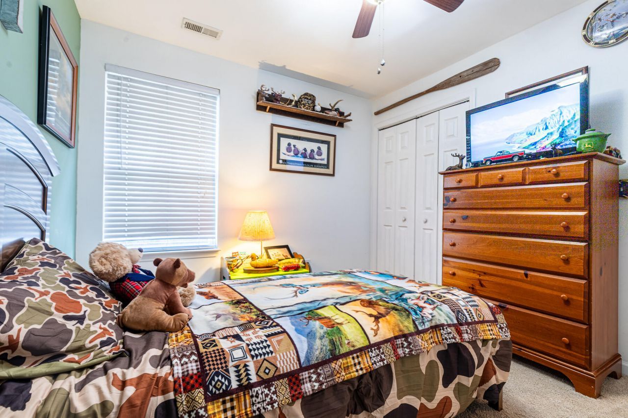 374 Sanctuary Park Drive Photo 26