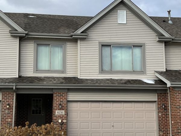 8256 W Chestnut Court, Frankfort, IL 60423