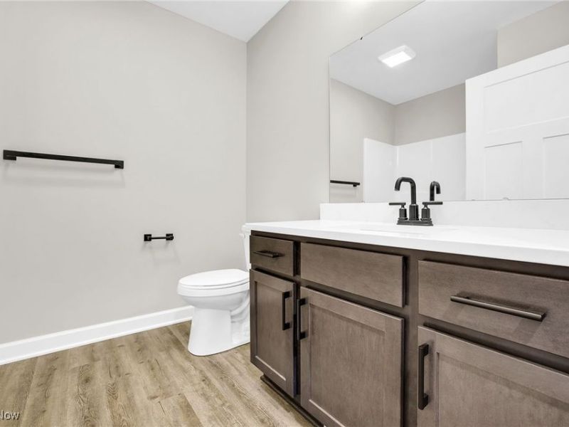 482 Meadow Trail SW, Hartville, OH 44632 Photo 19