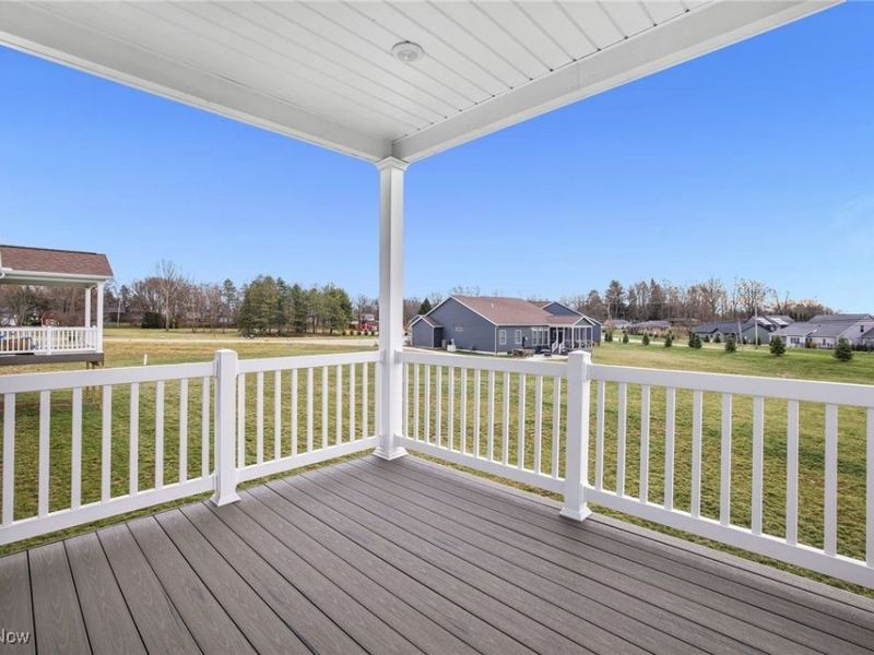 482 Meadow Trail SW, Hartville, OH 44632 Photo 27