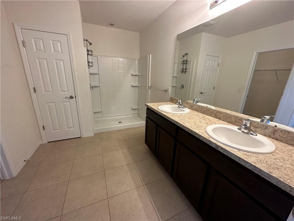 3488 Acapulco Cir, Cape Coral, FL 33909 Photo