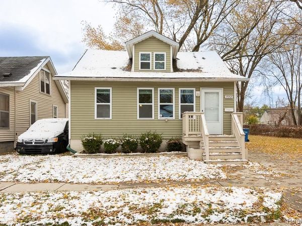 7052 Meadow Avenue, Warren, MI 48091