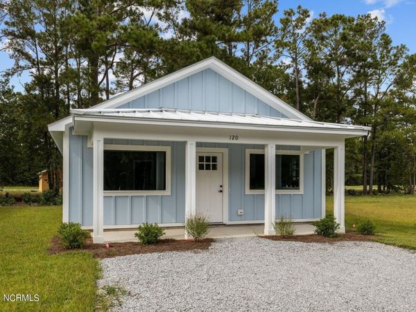 151 Long Pond Loop, Swansboro, NC 28584