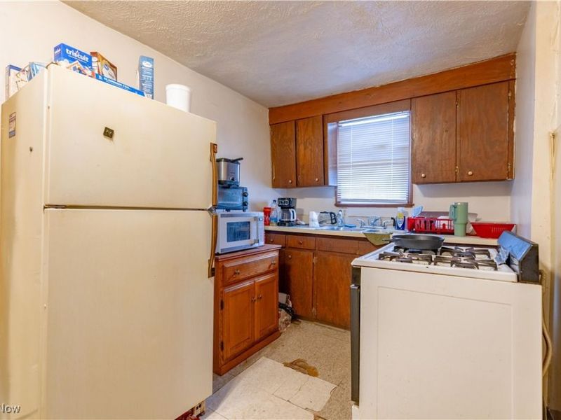 1425 5th Street NE, Canton, OH 44704 Photo 10