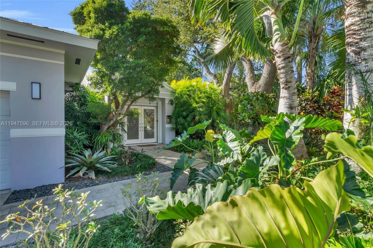 5794 SW 76th Ter , South Miami, FL 33143 Photo