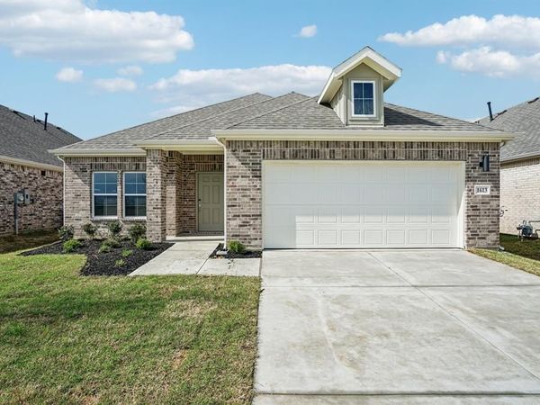 1613 Mahogany Avenue, Alvarado, TX 76009