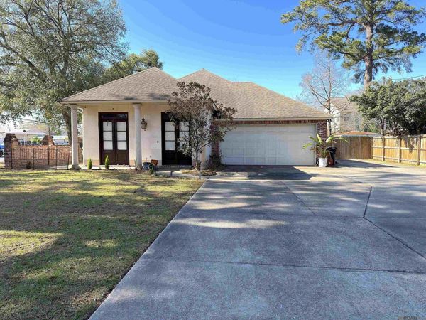 5855 Government St, Baton Rouge, LA 70806