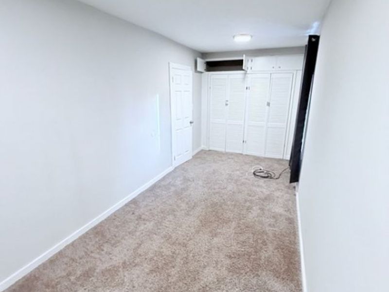 3623 Siam Avenue, Cleveland, OH 44113 Photo 12