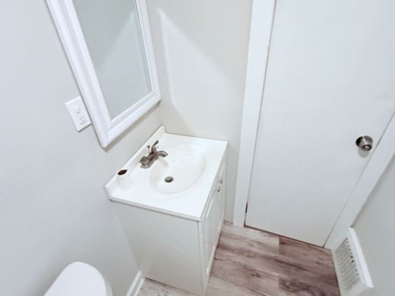 3623 Siam Avenue, Cleveland, OH 44113 Photo 19