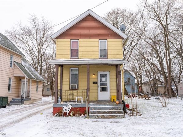 1316 4th Street NE, Canton, OH 44704