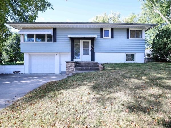 3305 18th Avenue NW, Rochester, MN 55901