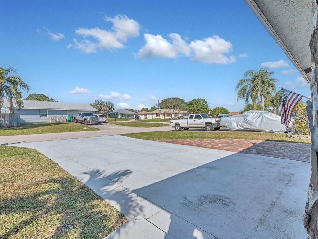 2485 SE Saphire Ter Terrace, Port Saint Lucie, FL 34952 Photo