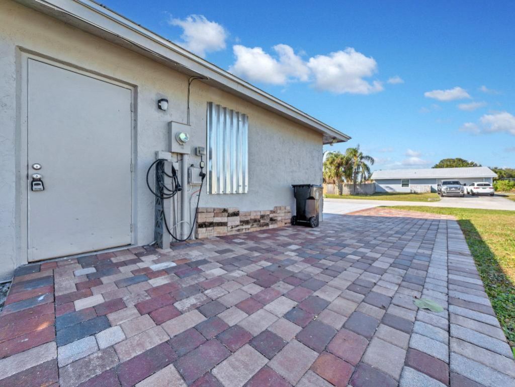 2485 SE Saphire Ter Terrace, Port Saint Lucie, FL 34952 Photo