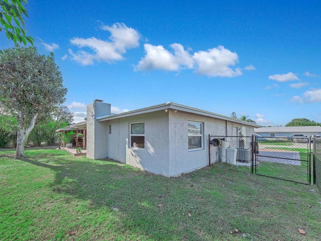 2485 SE Saphire Ter Terrace, Port Saint Lucie, FL 34952 Photo