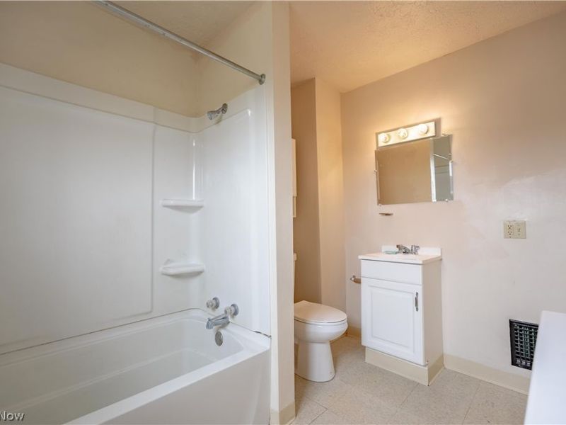 900 4th Street SW, Canton, OH 44707 Photo 21
