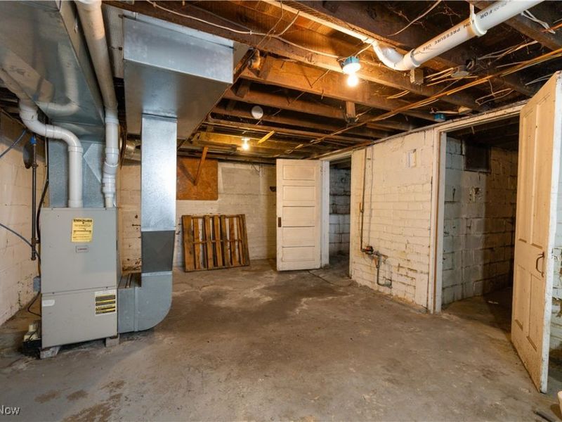 900 4th Street SW, Canton, OH 44707 Photo 26