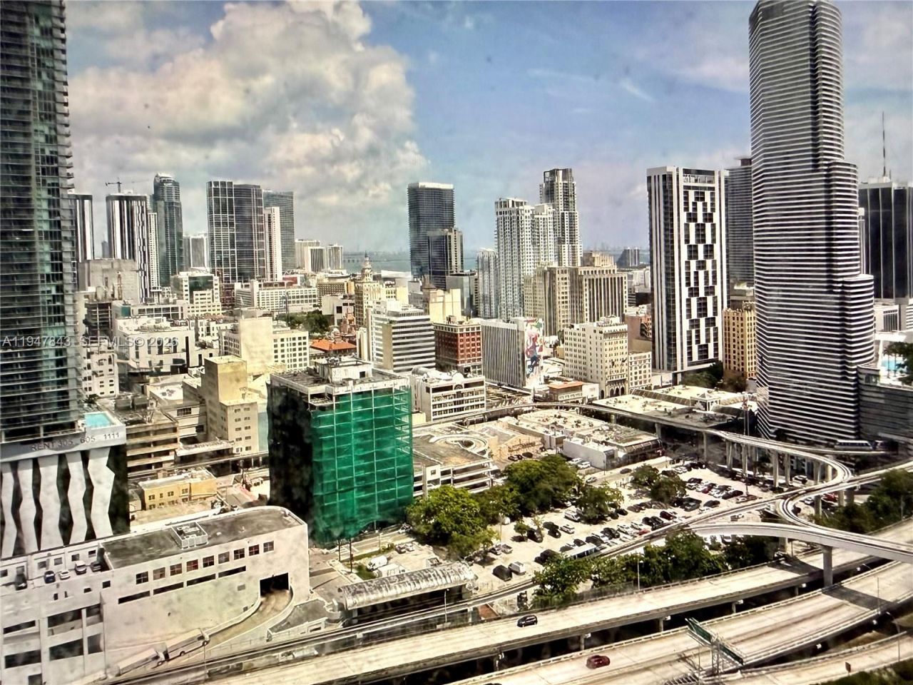 350 S Miami Ave , Unit 3008, Miami, FL 33130 Photo