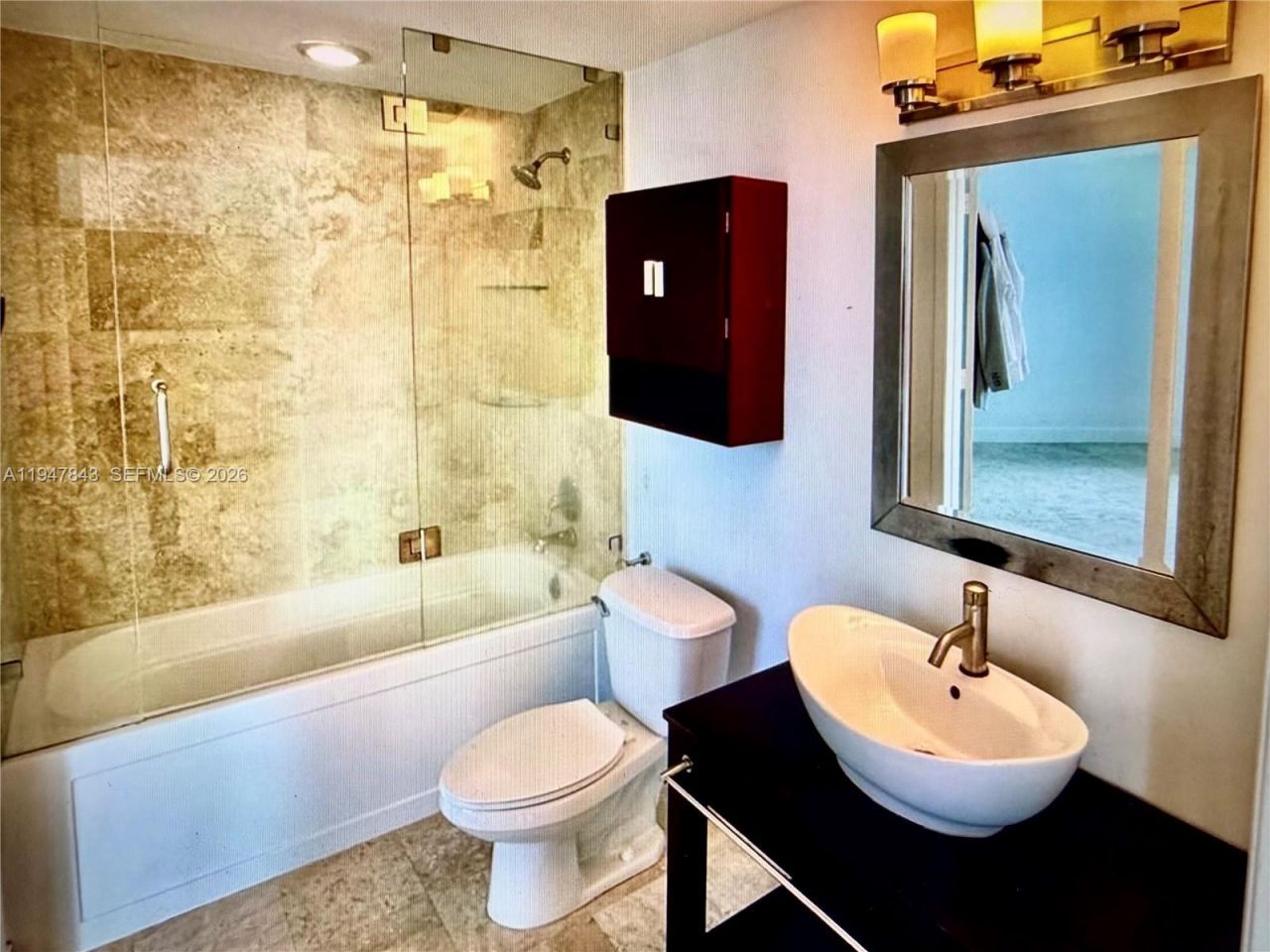 350 S Miami Ave , Unit 3008, Miami, FL 33130 Photo