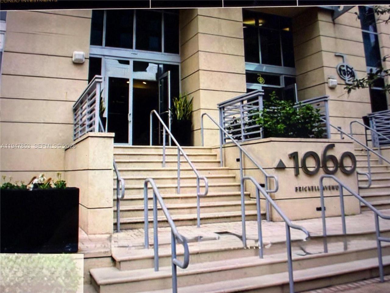 1050 Brickell Ave , Unit 1816, Miami, FL 33131 Photo