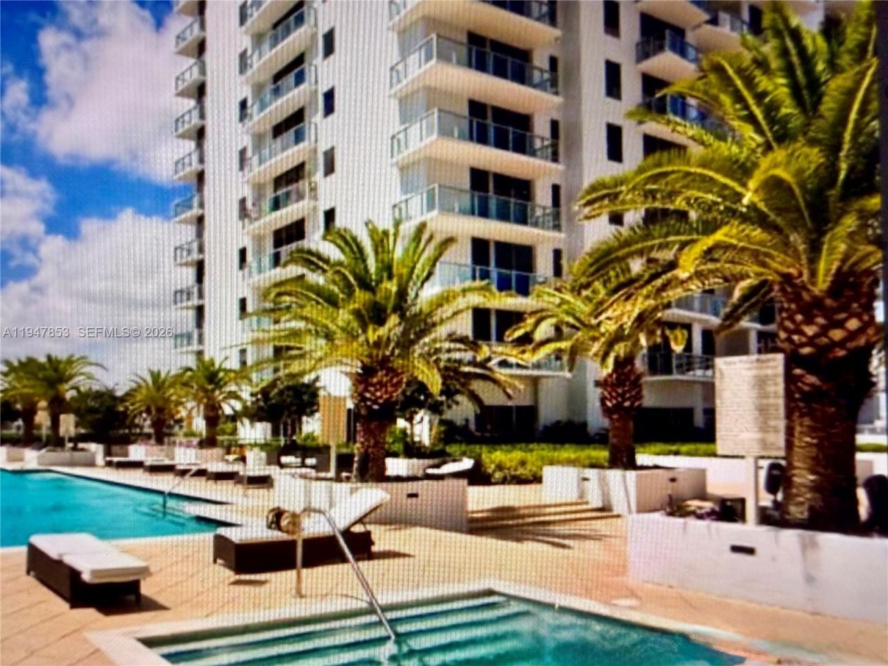 1050 Brickell Ave , Unit 1816, Miami, FL 33131 Photo