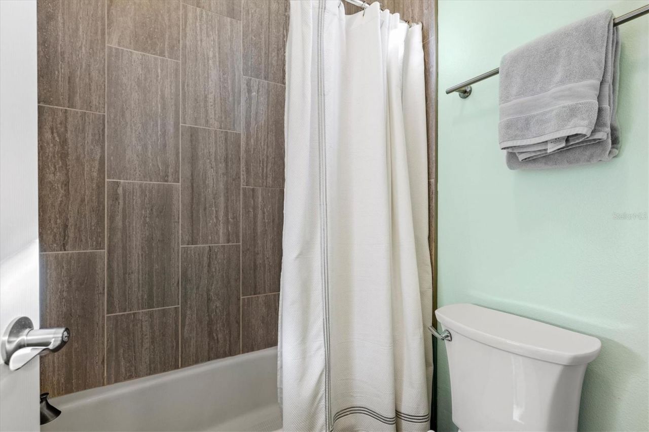 1210 Whitney Drive, Venice, FL 34292 Photo