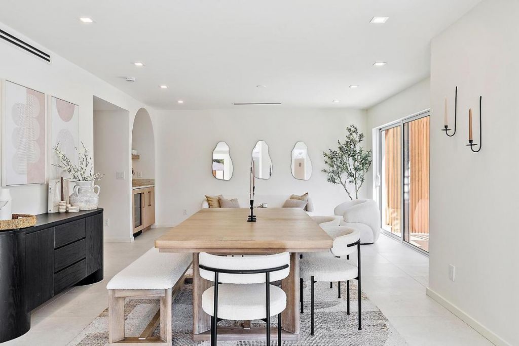 107 Sandal Lane, Unit 1, Palm Beach Shores, FL 33404 Photo