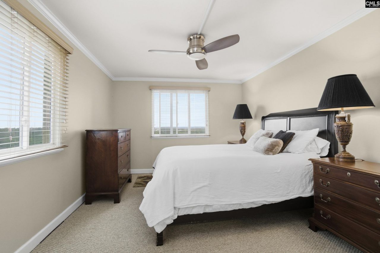 1825 St Julian Place  Photo 12