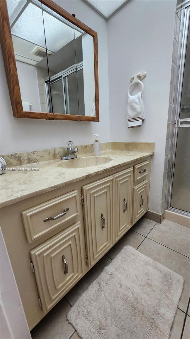 2821 Somerset Dr , Unit 400, Lauderdale Lakes, FL 33311 Photo