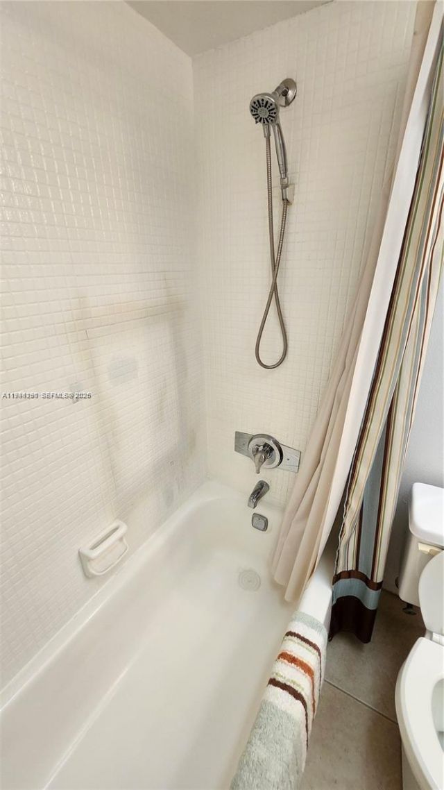 2821 Somerset Dr , Unit 400, Lauderdale Lakes, FL 33311 Photo