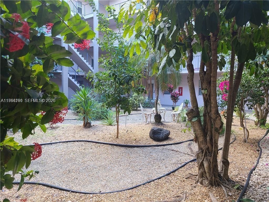 2821 Somerset Dr , Unit 400, Lauderdale Lakes, FL 33311 Photo