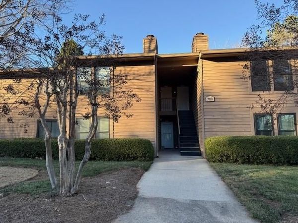 701 Parkaire Crossing , Marietta, GA 30068