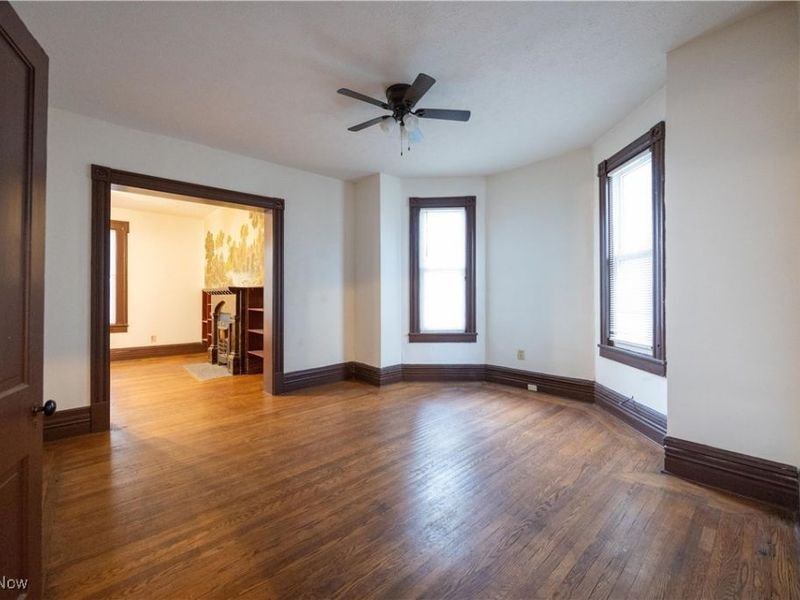 7311 Linwood Avenue, Cleveland, OH 44103 Photo 13