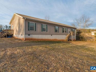 9272 CHESTNUT GROVE RD, ESMONT, VA 22937