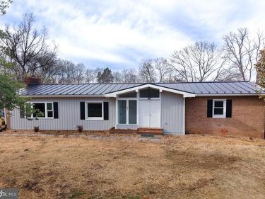 52 GOLDEN MAPLE LANE, MAURERTOWN, VA 22644