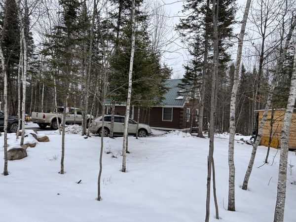 59 Twin Oaks Drive, Saint Albans, ME 04971