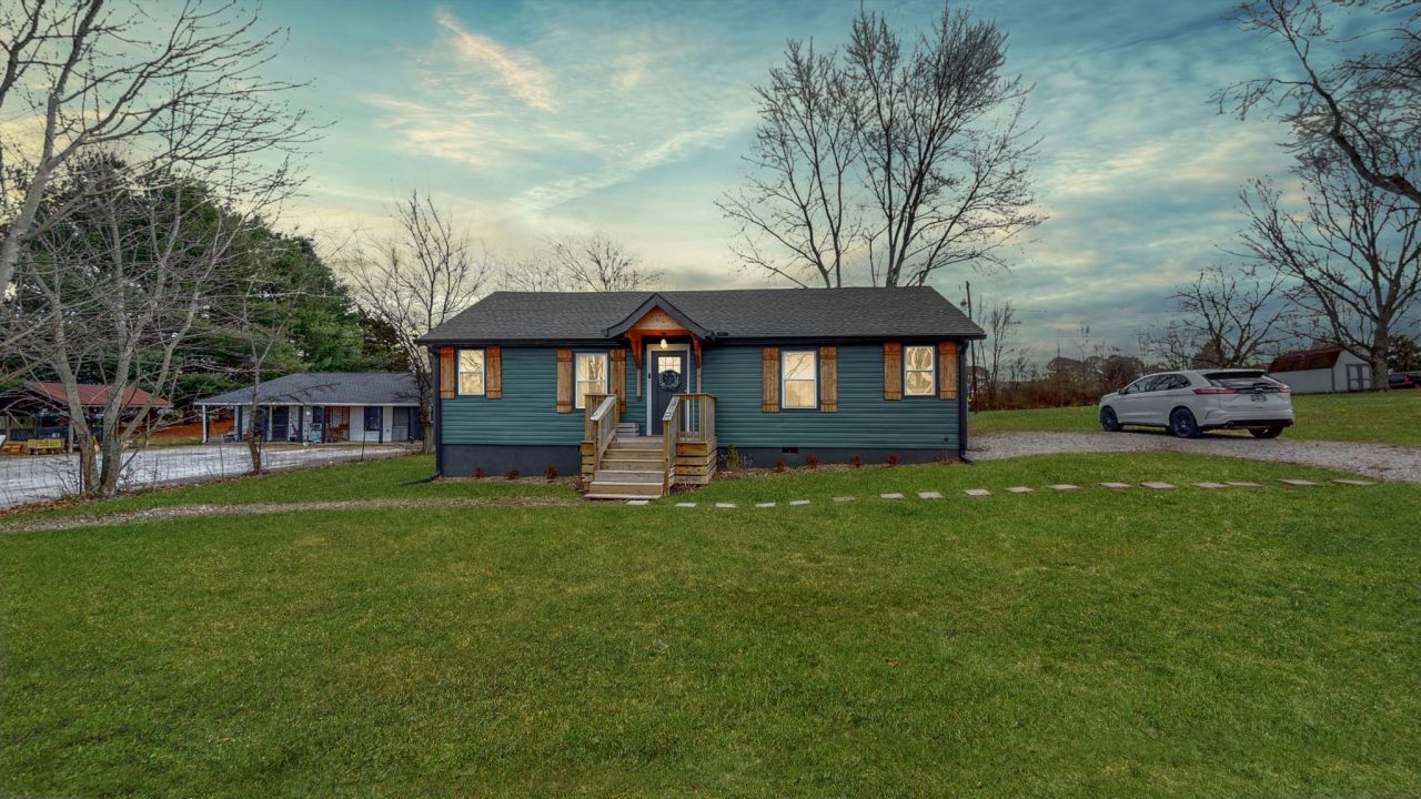 2320 31w Highway S, White House, TN 37188 Main Photo