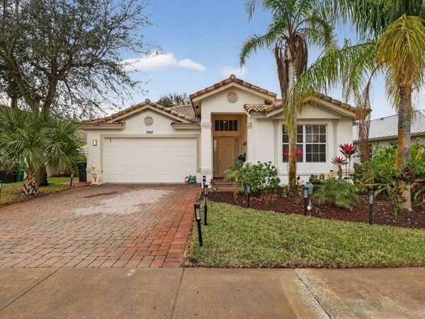 1740 SW Jamesport Drive, Port Saint Lucie, FL 34953