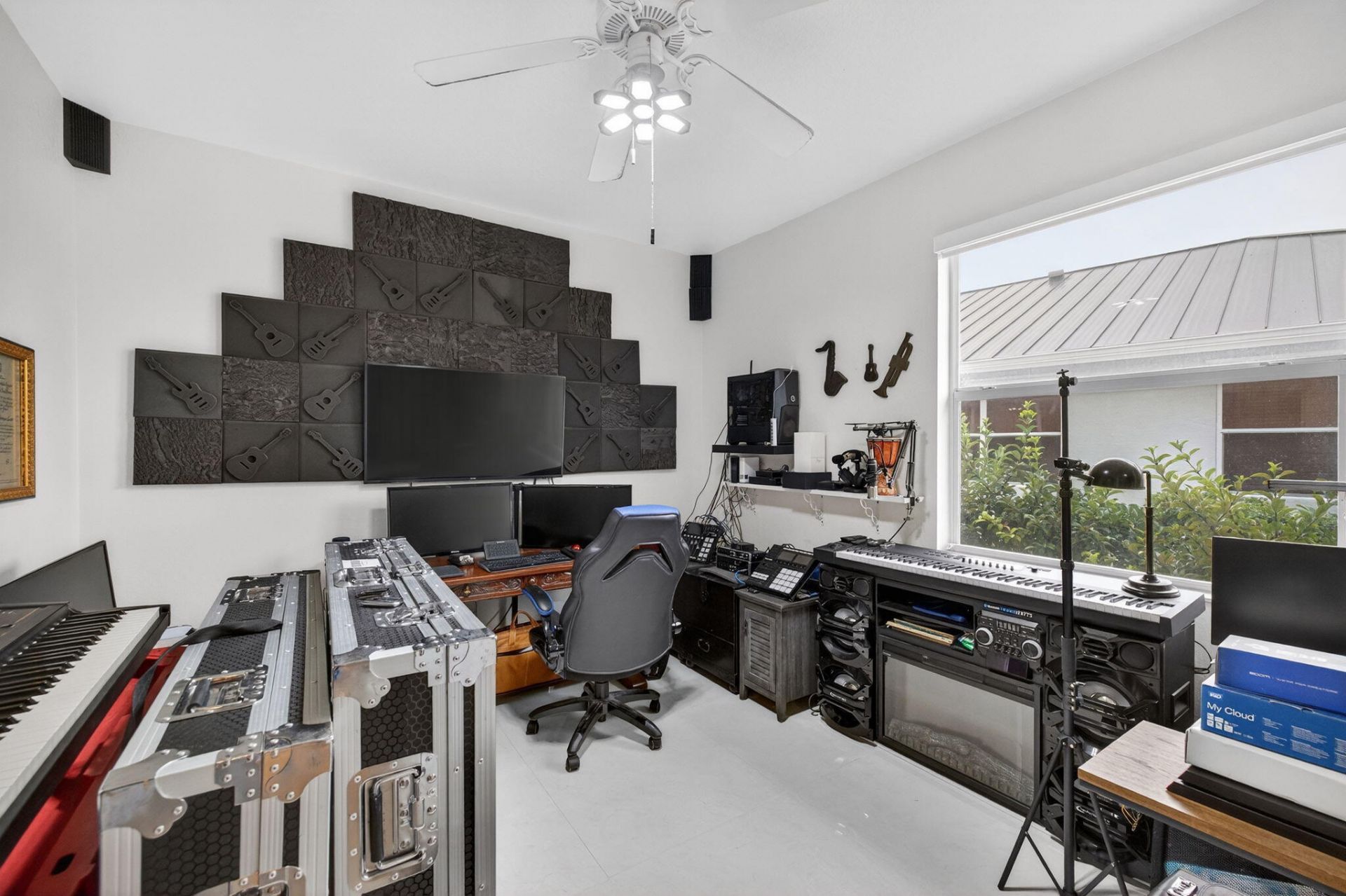 1740 SW Jamesport Drive, Port Saint Lucie, FL 34953 Photo