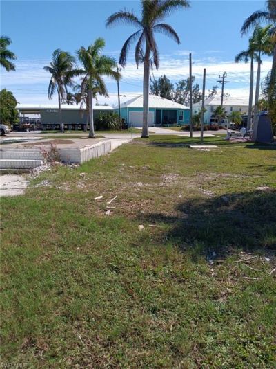 2413 York Rd, Other, FL 33956 Photo