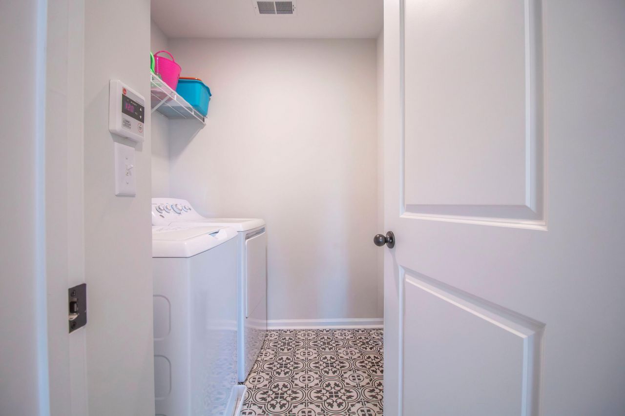 119 Abbey Terrace Road Photo 24