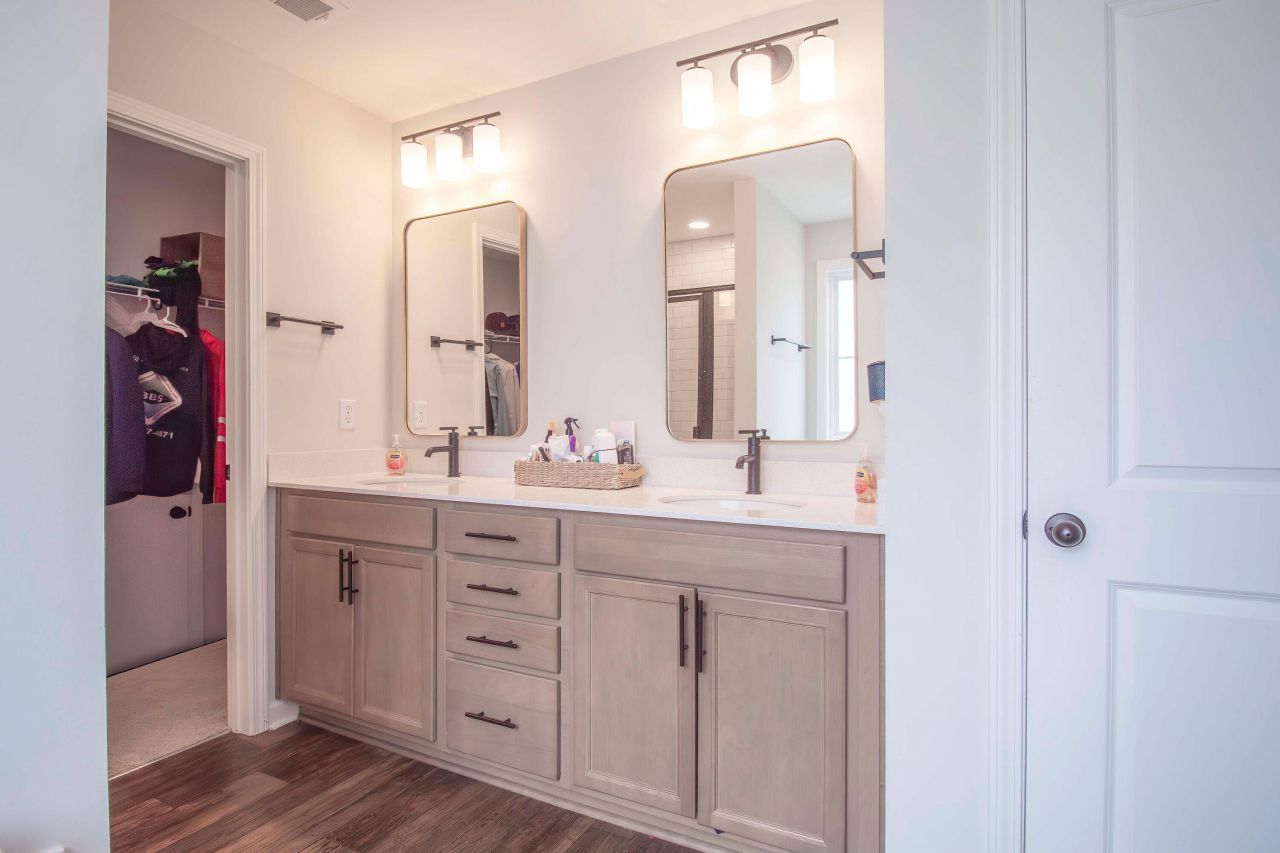 119 Abbey Terrace Road Photo 28