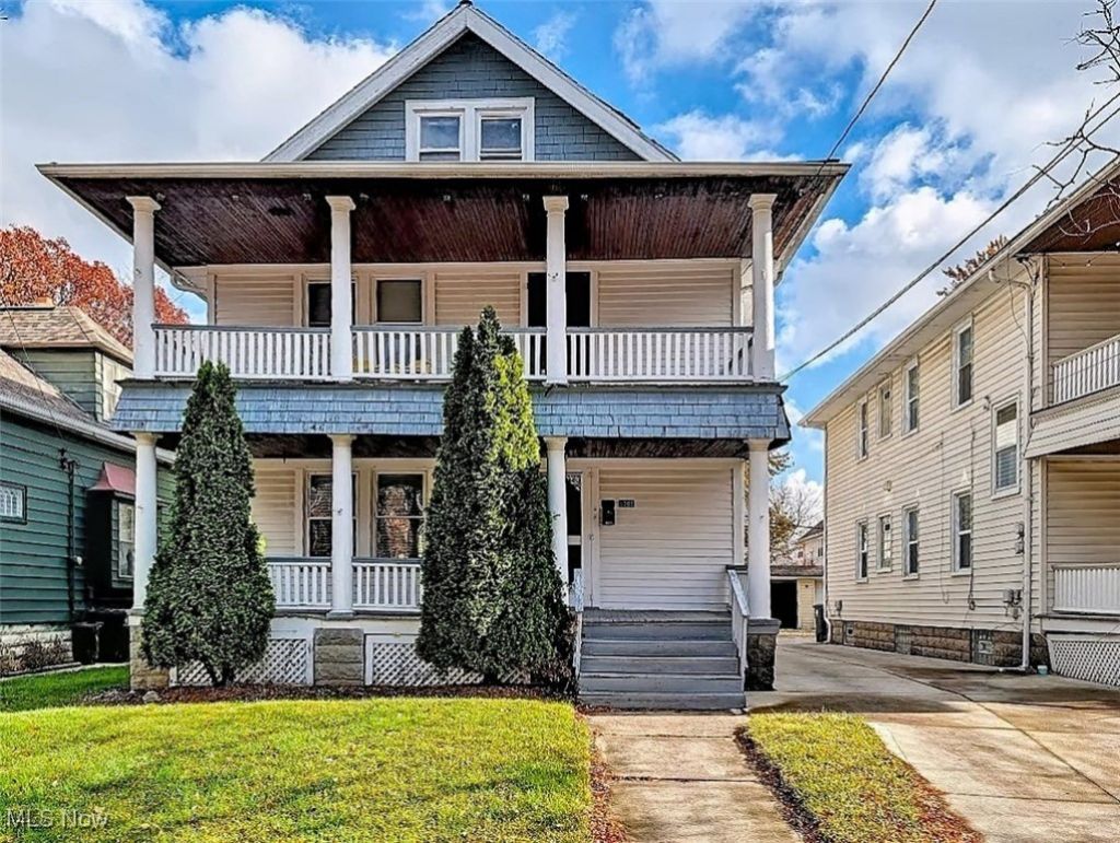 1307 Edanola Avenue, Lakewood, OH 44107 Main Photo