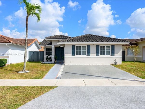 4761 SW 146th Ave , Miami, FL 33175