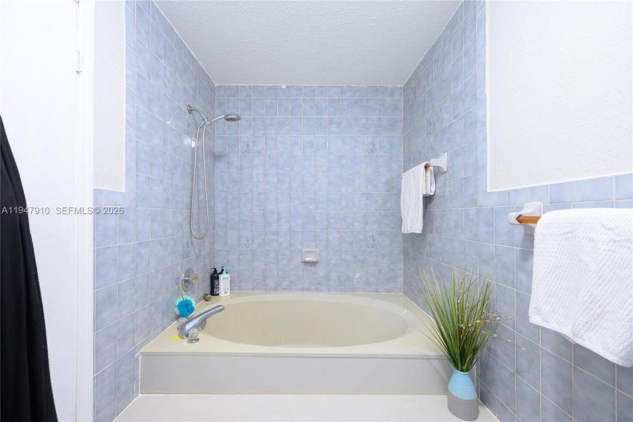 4761 SW 146th Ave , Miami, FL 33175 Photo