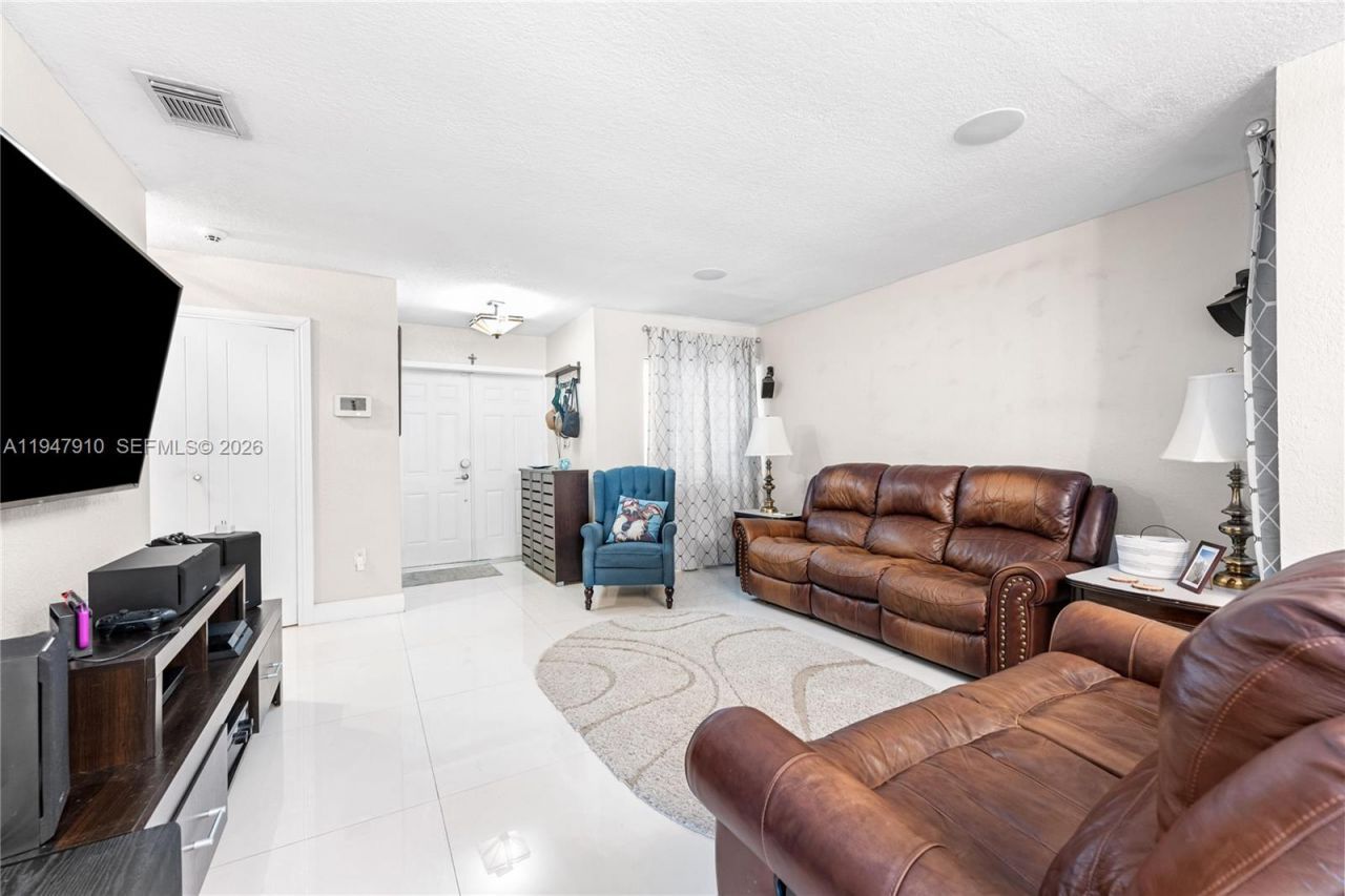 4761 SW 146th Ave , Miami, FL 33175 Photo