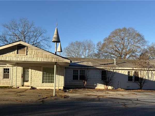 139 Hodges Street, Loganville, GA 30052