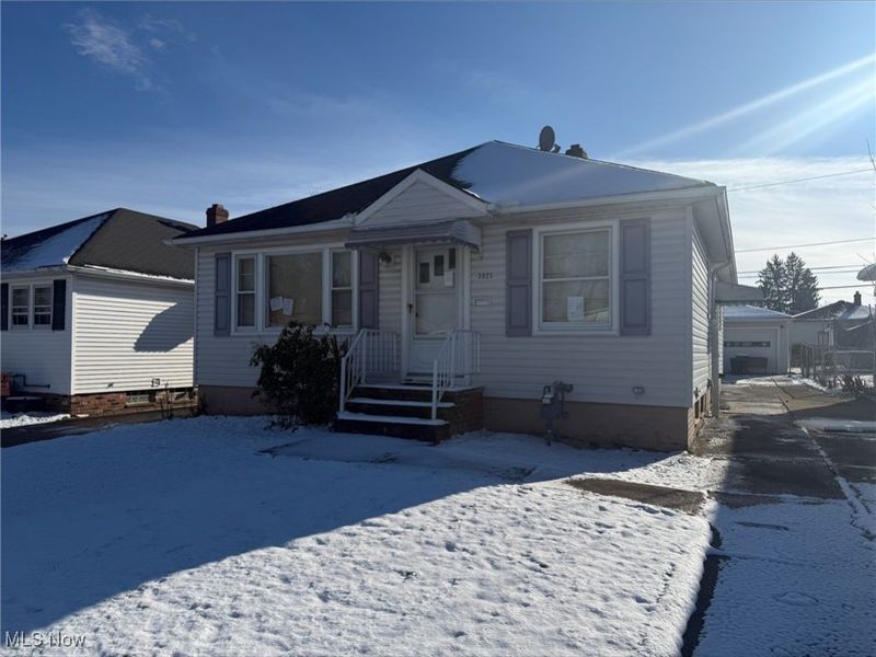 2923 Park Drive, Parma, OH 44134 Photo 3