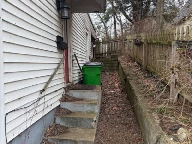 188 W Clinton Street, Millersburg, OH 44654 Photo 7